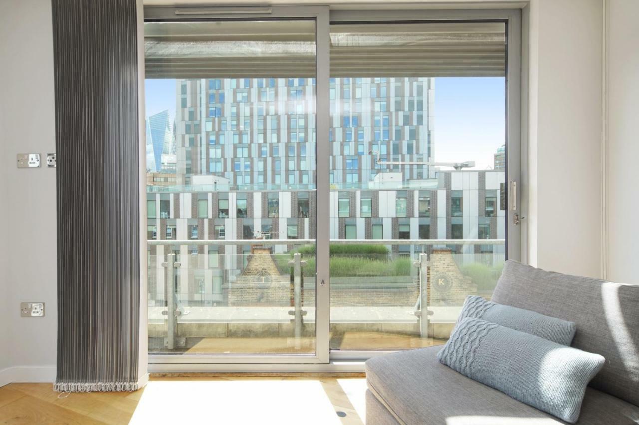 2 Bed Executive Penthouse Near Liverpool Street Free Wifi By City Stay Aparts London Exterior photo